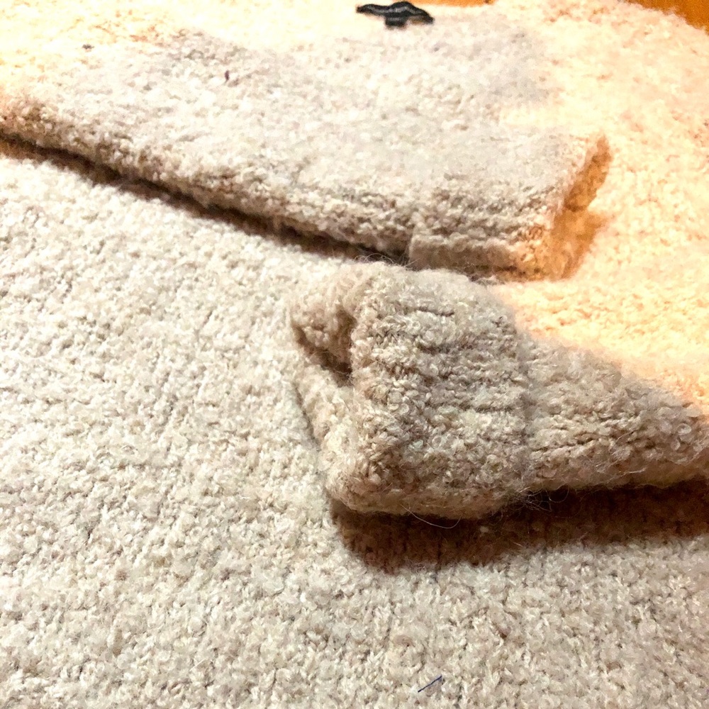 BANANA REPUBLIC super cozy sweater